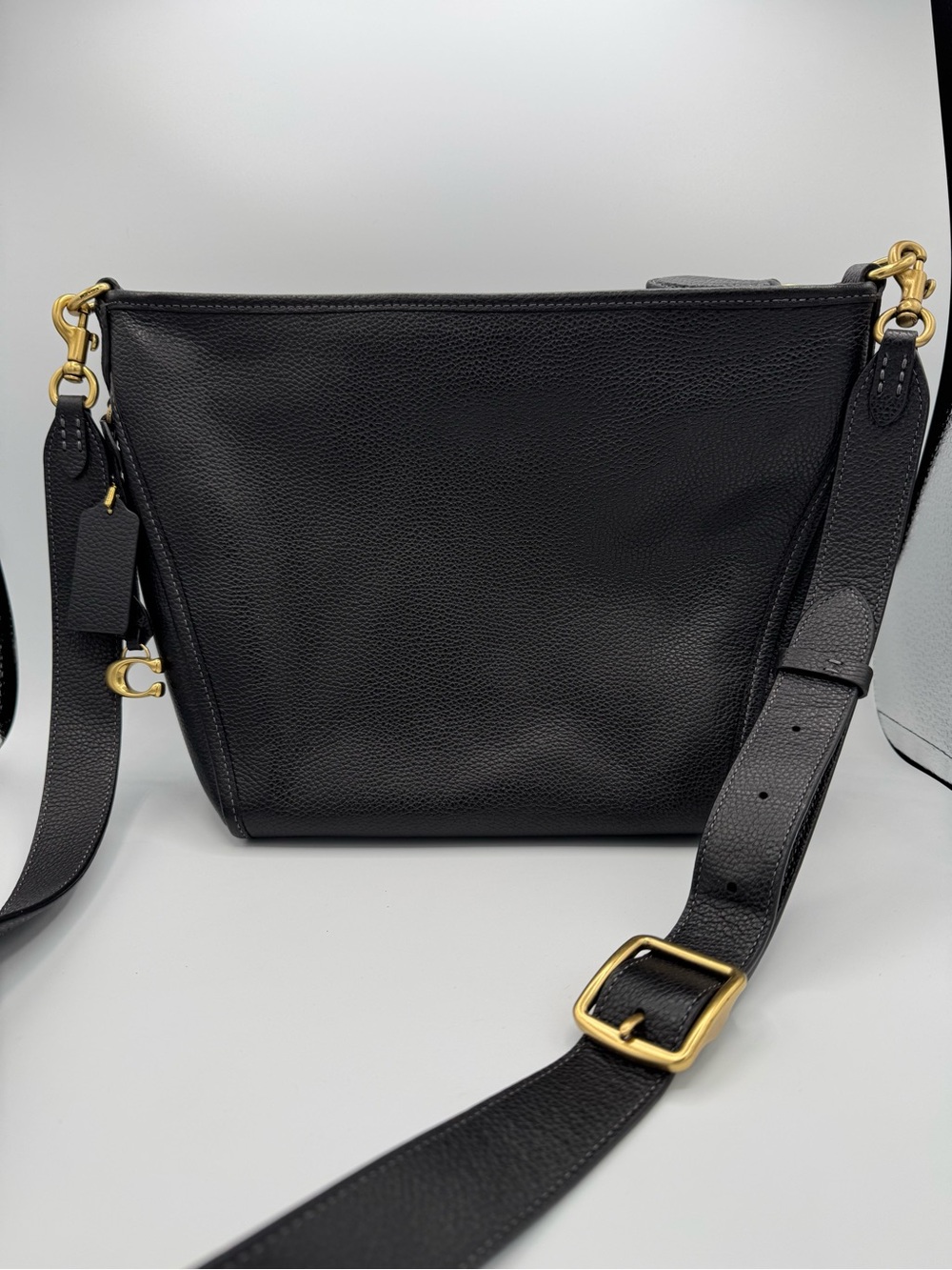 COACH Black Purse Pebbled Leather Small Dufflette Duffle Bag Crossbody Classic